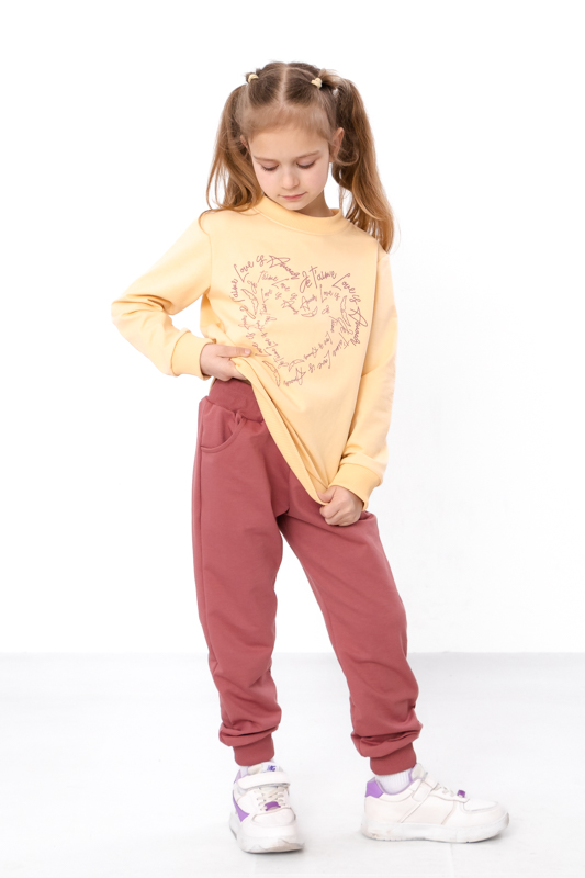 Костюм для дівчинки